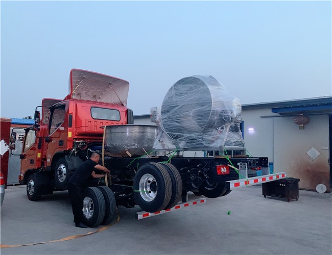 滾揉機、夾層鍋發(fā)貨河南