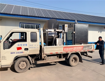 600L自動(dòng)出料煮鍋、50煙熏爐發(fā)往臨沂