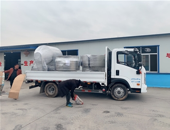 800L電加熱夾層鍋、700L電加熱夾層鍋、800L變頻水冷泵真空滾揉機(jī)發(fā)貨河南