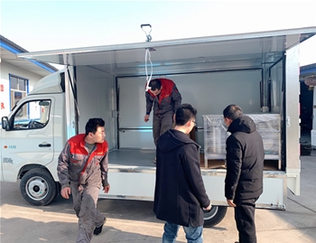 手動鹽水注射機(jī)發(fā)往河南濮陽