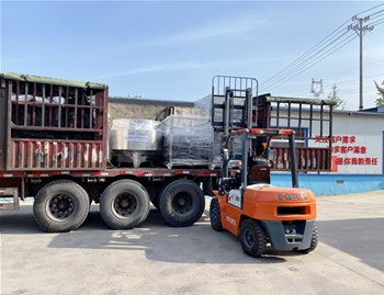 700L電加熱夾層鍋、解凍池、晾肉架發(fā)往山西晉中