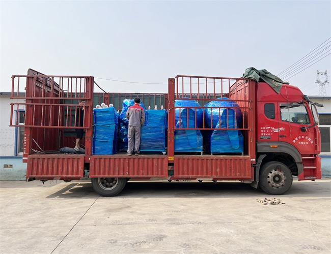 魚片加工設備6.8米整車發(fā)貨山東聊城