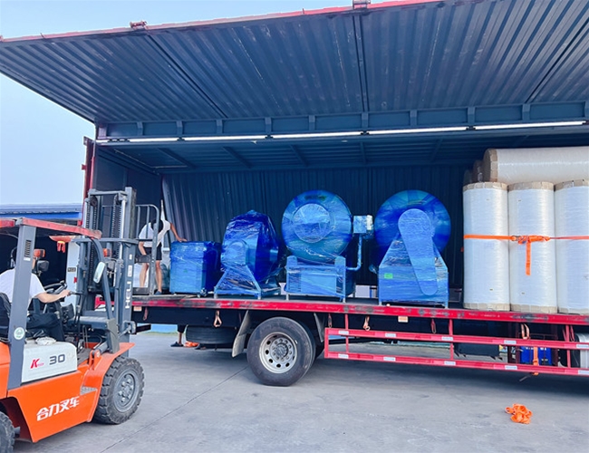 滾揉機(jī)、夾層鍋、真空包裝機(jī)發(fā)貨廣東東莞